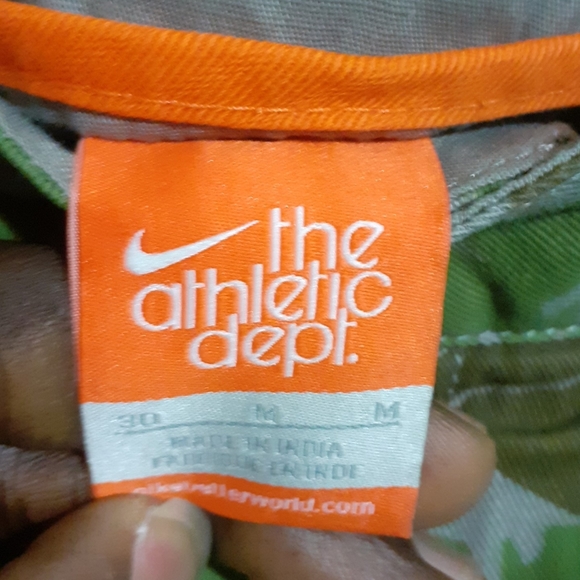 NIKE retro cargo baggies Military surplus camo shorts size 30 fits up to 32waist - Picture 4 of 5